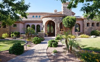 High End Homes in Gilbert