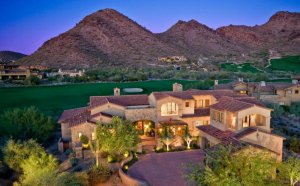 Homes in Scottsdale, AZ